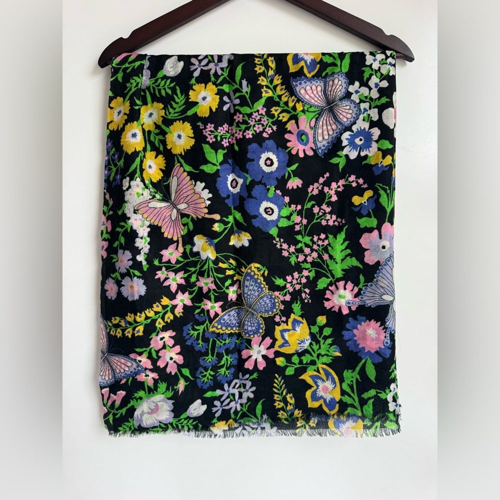 Vivienne Tam Spring Floral Butterfly 100% Wool Scarf Spring 2017 Collection RARE